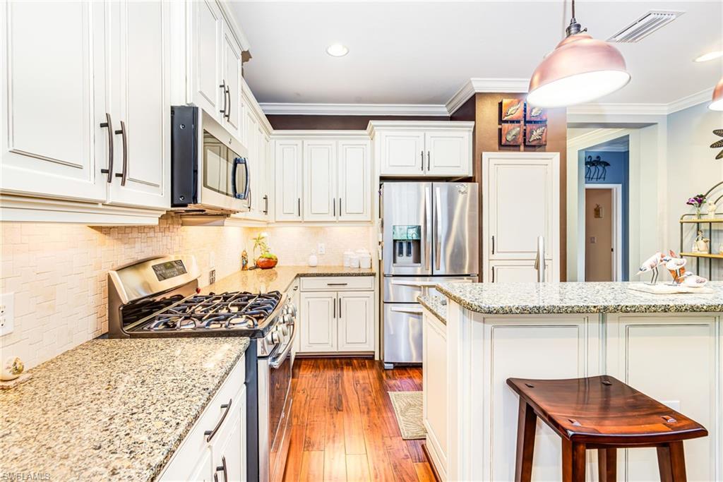 VILLA PALMERAS - Residential