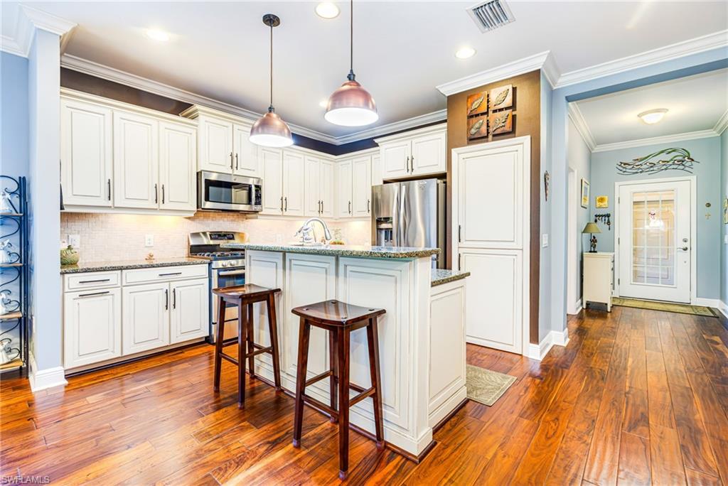 VILLA PALMERAS - Residential