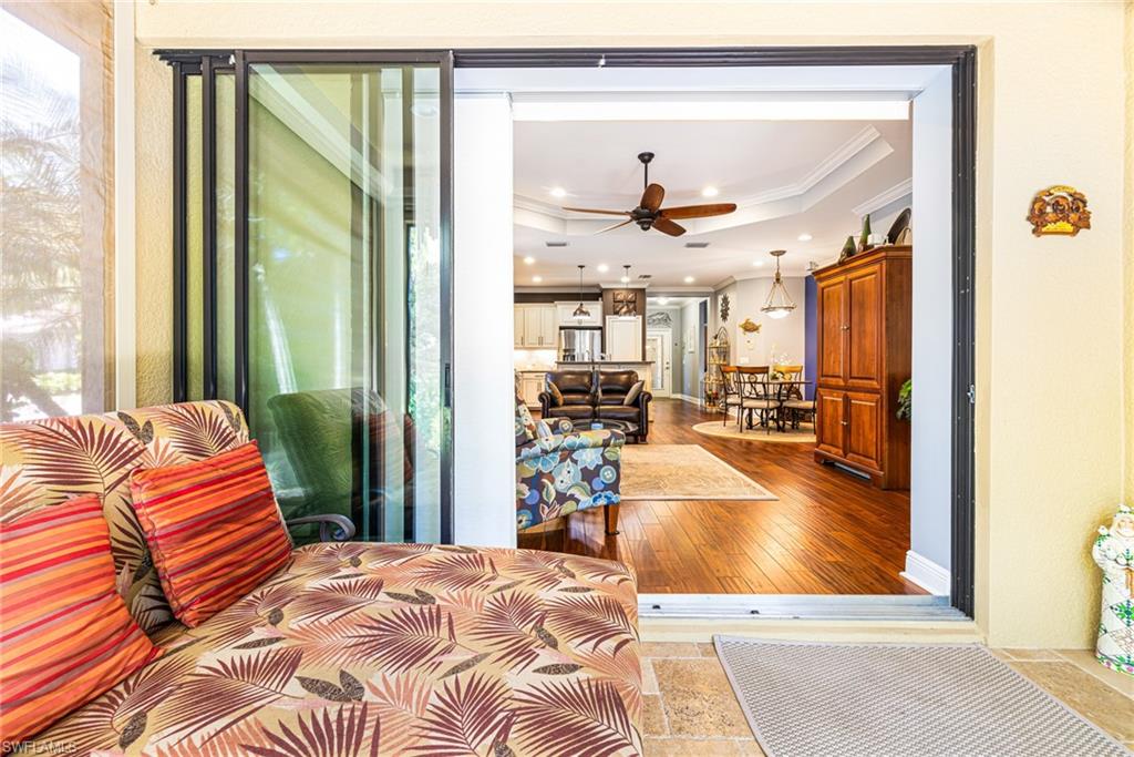 VILLA PALMERAS - Residential