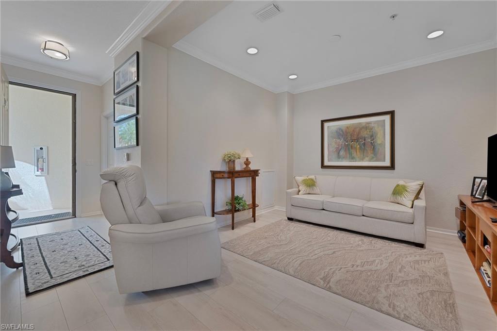 LAKE ARROWHEAD - Residential