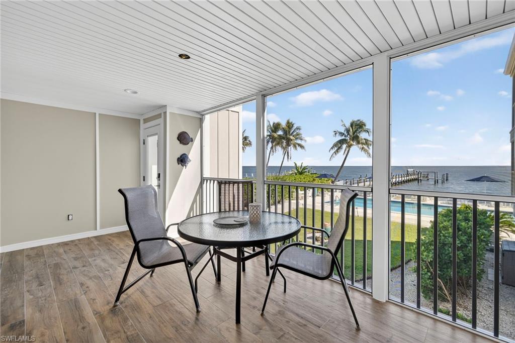 CAPTIVA HIDE-A-WAY CONDO - Residential