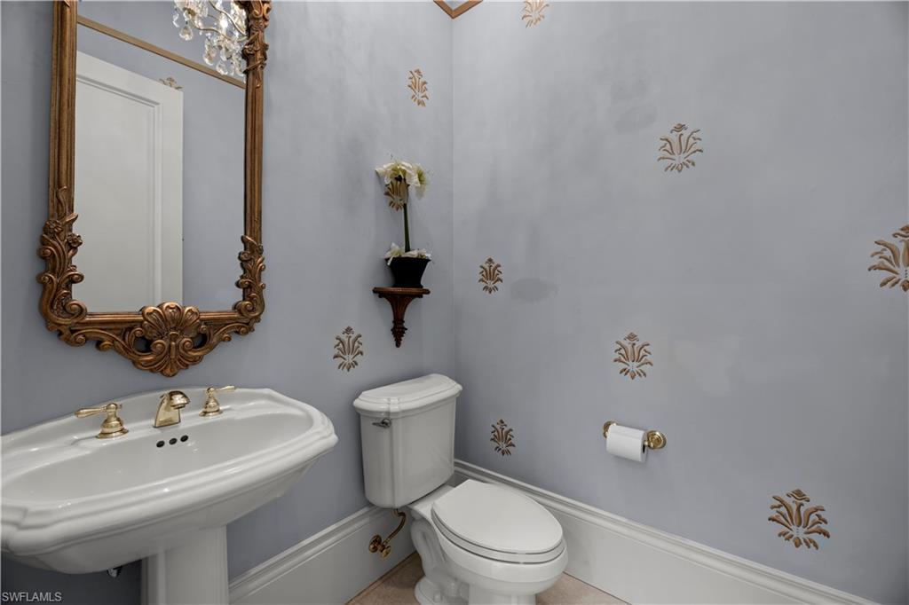 QUAIL WEST - Residential