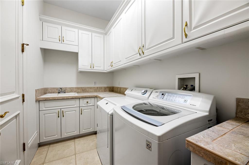 QUAIL WEST - Residential