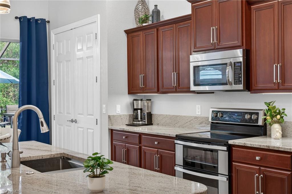 BRIDGETOWN - Residential