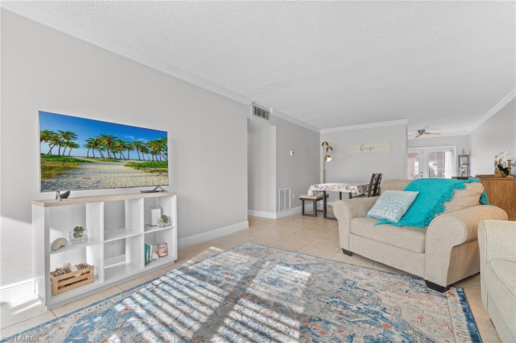 PALM CREST VILLAS - Residential