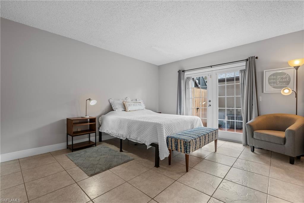 PALM CREST VILLAS - Residential