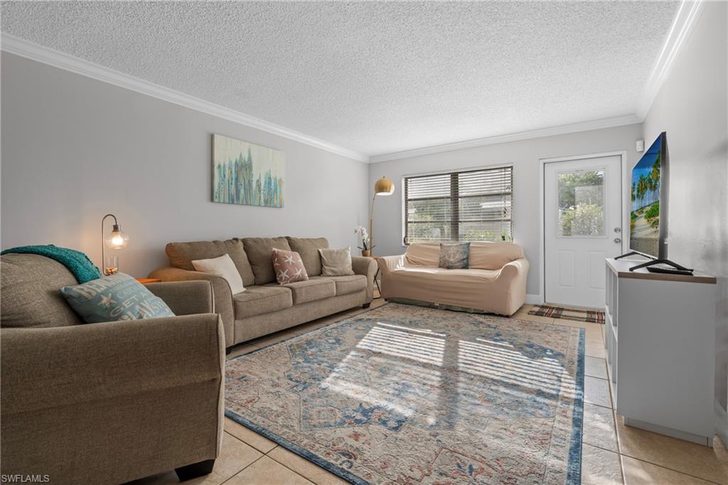 PALM CREST VILLAS - Residential