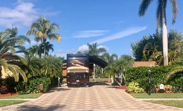 PELICAN LAKE RV RESORT - Land