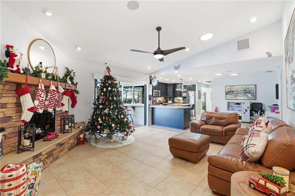 WHISKEY CREEK - Residential