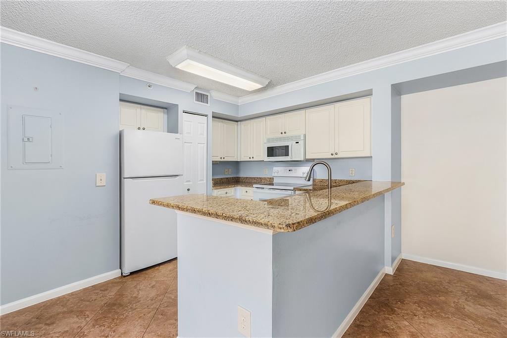 THE ENCLAVE AT NAPLES - Residential