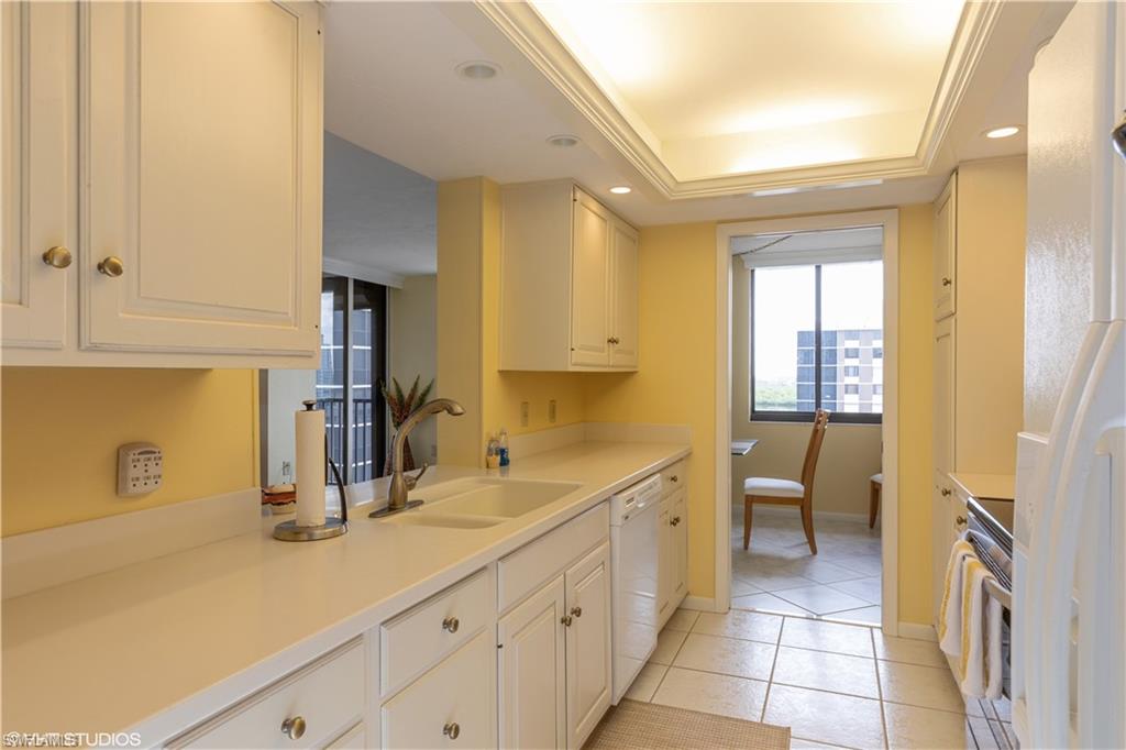 VANDERBILT SURF COLONY - Residential