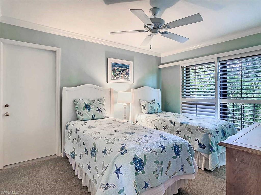 POINTE SANTO DE SANIBEL CONDO - Residential