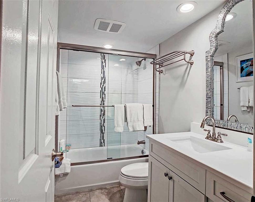 POINTE SANTO DE SANIBEL CONDO - Residential