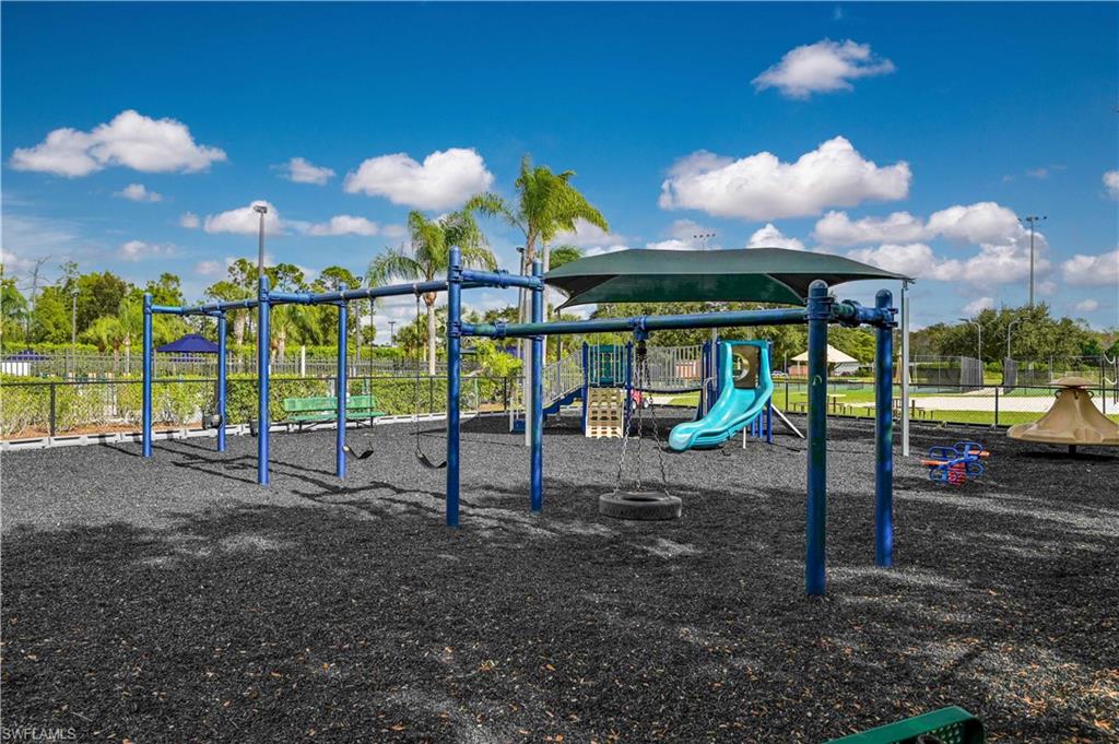 STONEYBROOK - Residential