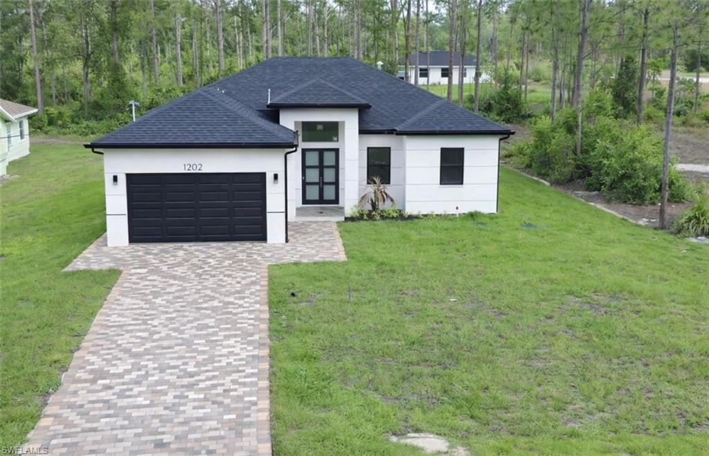 LEHIGH ACRES - Residential