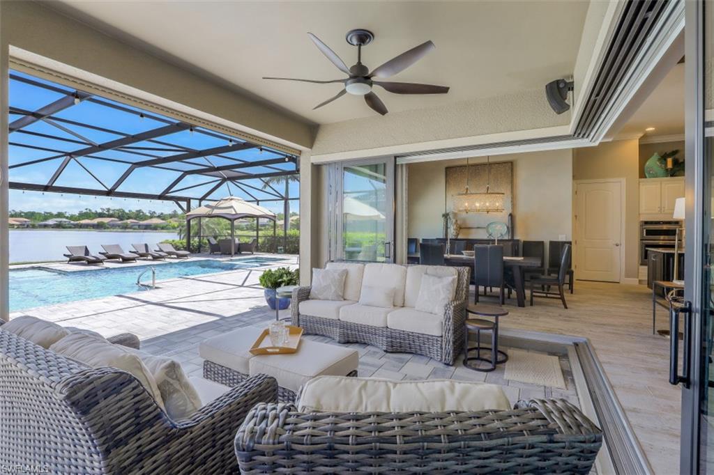 CORKSCREW SHORES - Residential