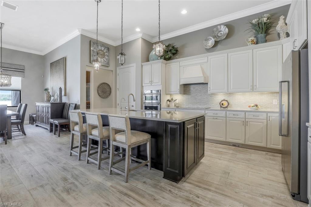 CORKSCREW SHORES - Residential