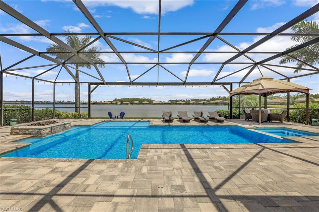 CORKSCREW SHORES - Residential