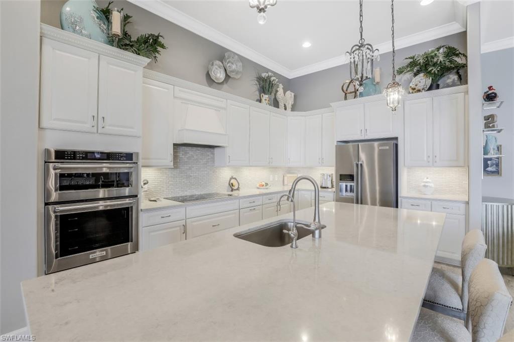 CORKSCREW SHORES - Residential