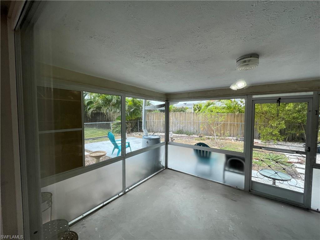 CAPE CORAL - Residential Lease