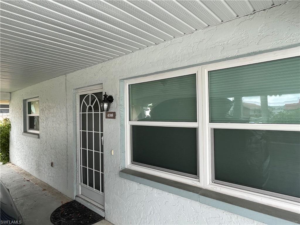 CAPE CORAL - Residential Lease