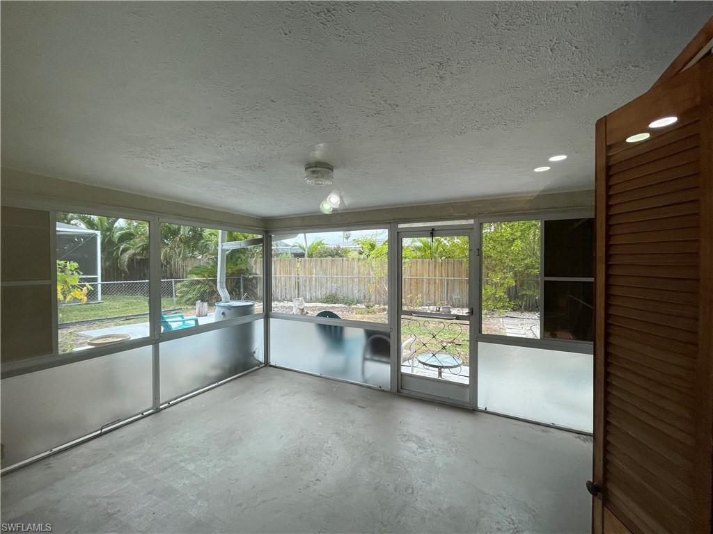 CAPE CORAL - Residential Lease