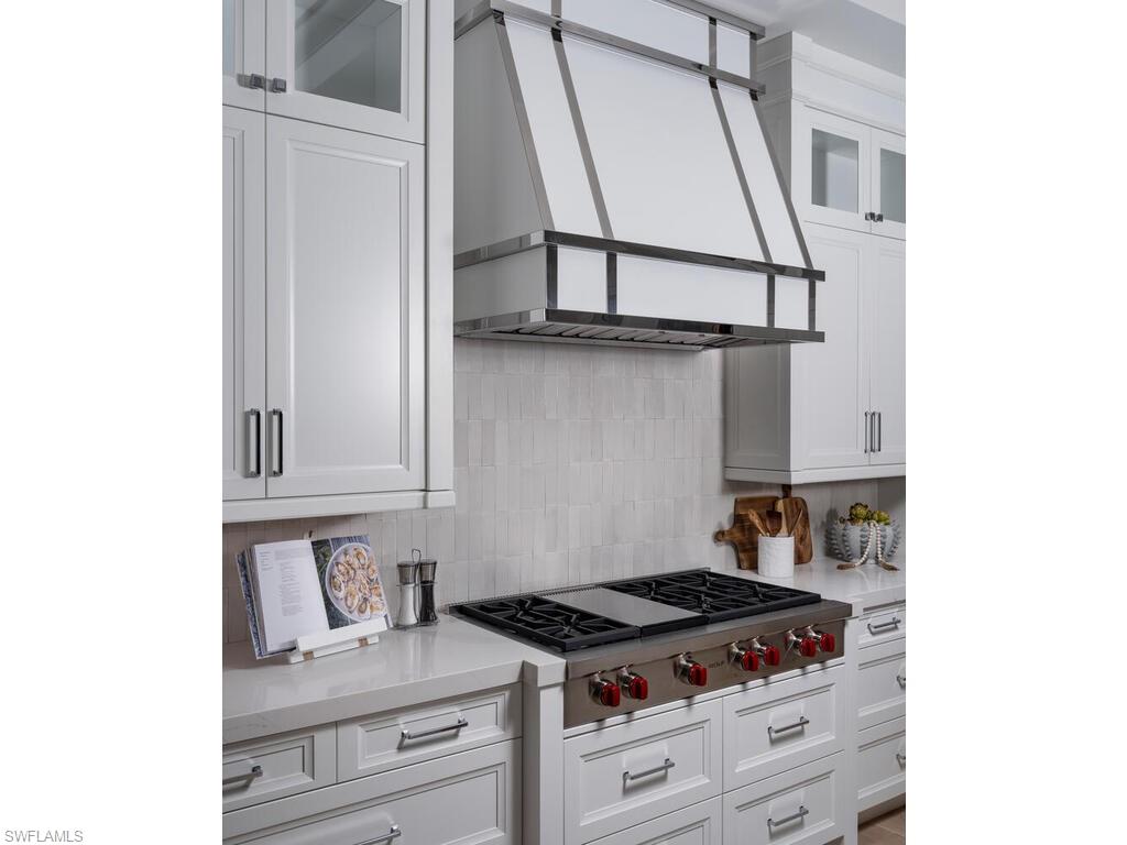 PARK SHORE - Residential