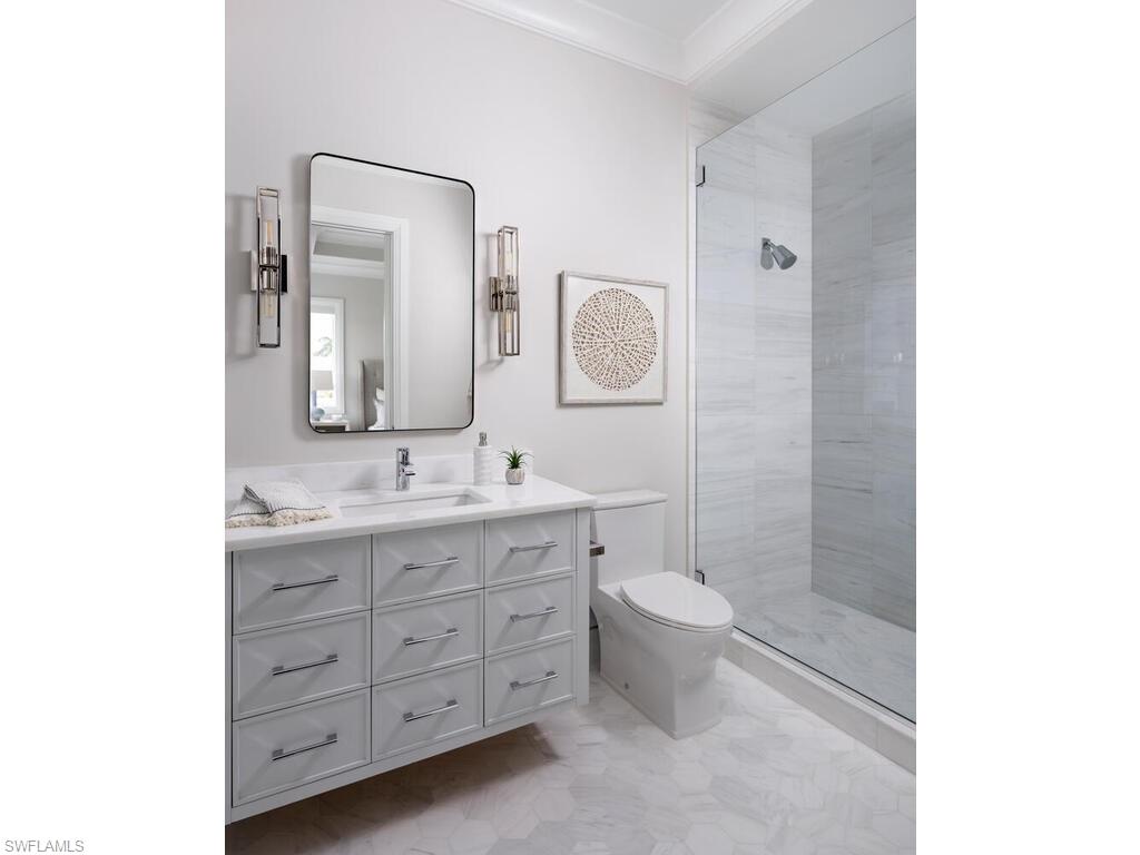 PARK SHORE - Residential