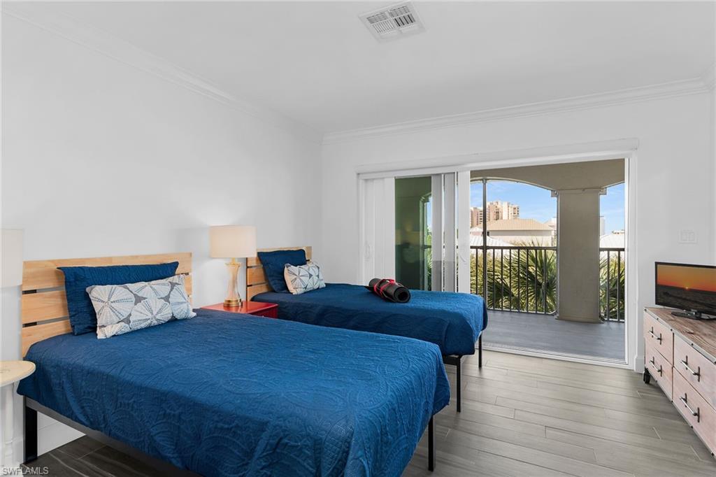 FLORENTINE VILLAS - Residential