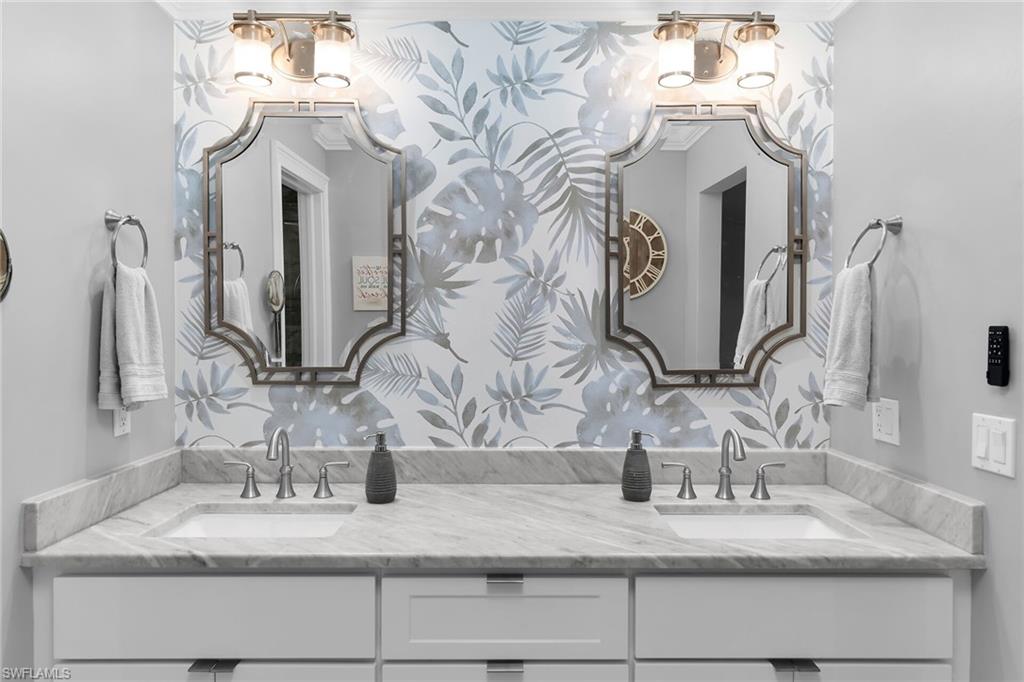 FLORENTINE VILLAS - Residential