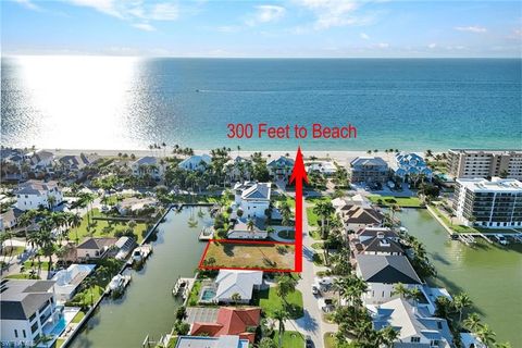 112 Seabreeze AVE NAPLES FL 34108