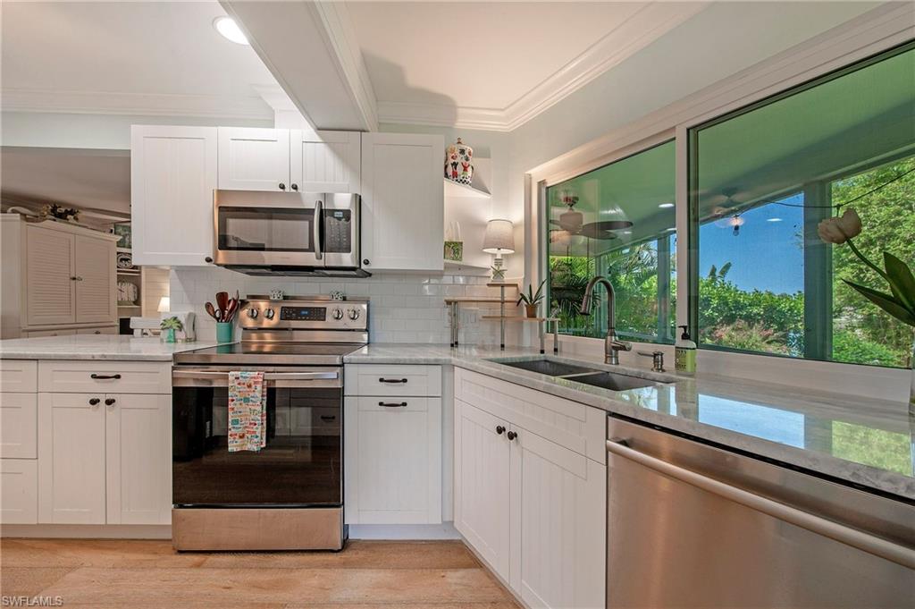 LAKEWOOD - Residential