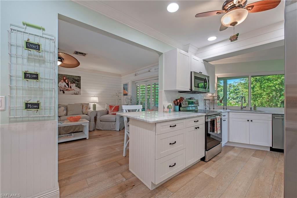 LAKEWOOD - Residential