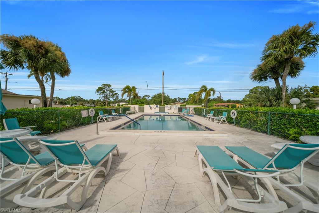 BEACH CLUB COLONY CONDO - Residential Lease