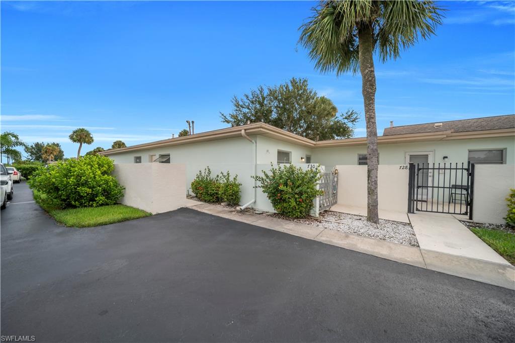 BEACH CLUB COLONY CONDO - Residential Lease