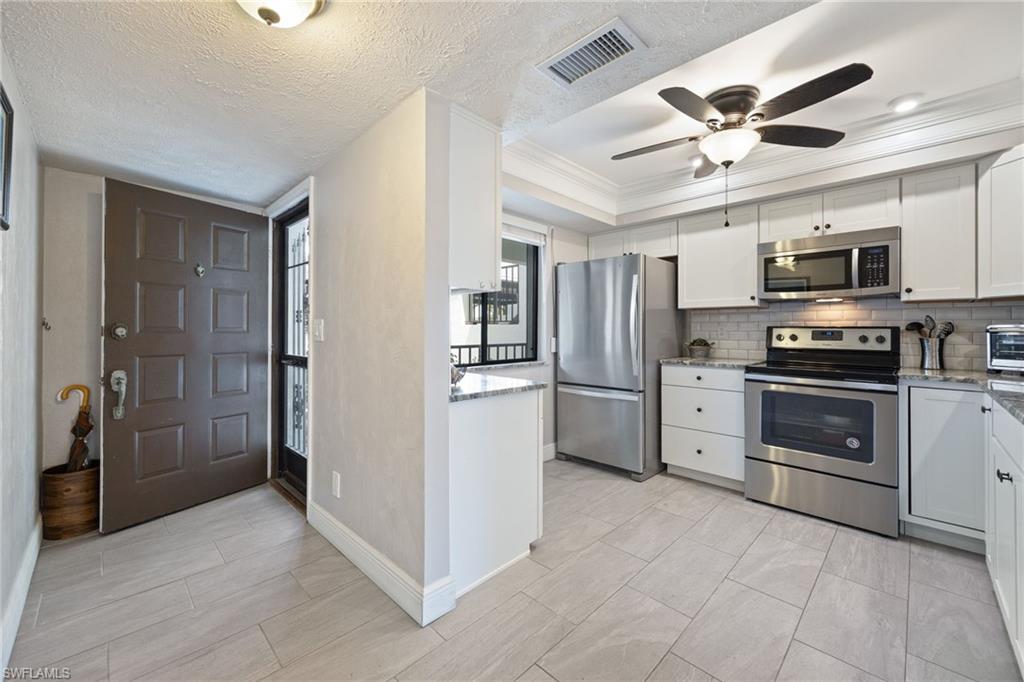 RUBICAN VISTA CONDO - Residential