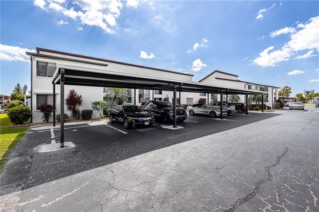 RUBICAN VISTA CONDO - Residential