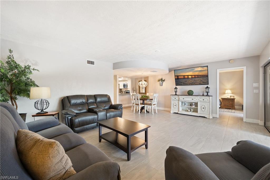 RUBICAN VISTA CONDO - Residential