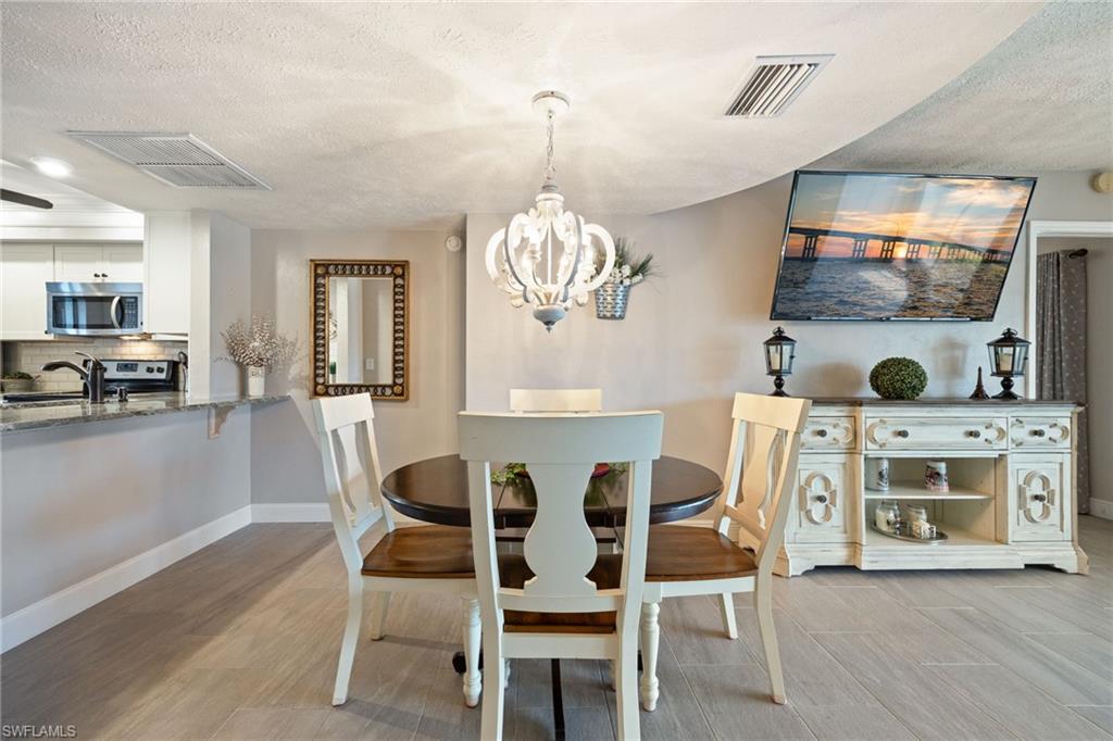 RUBICAN VISTA CONDO - Residential