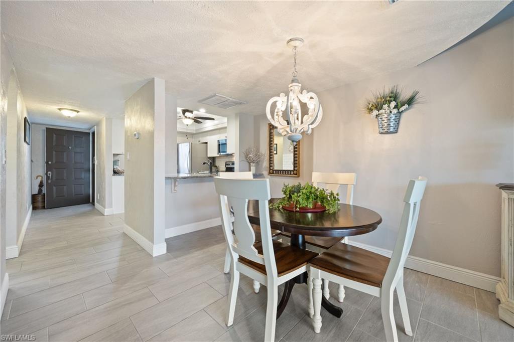 RUBICAN VISTA CONDO - Residential