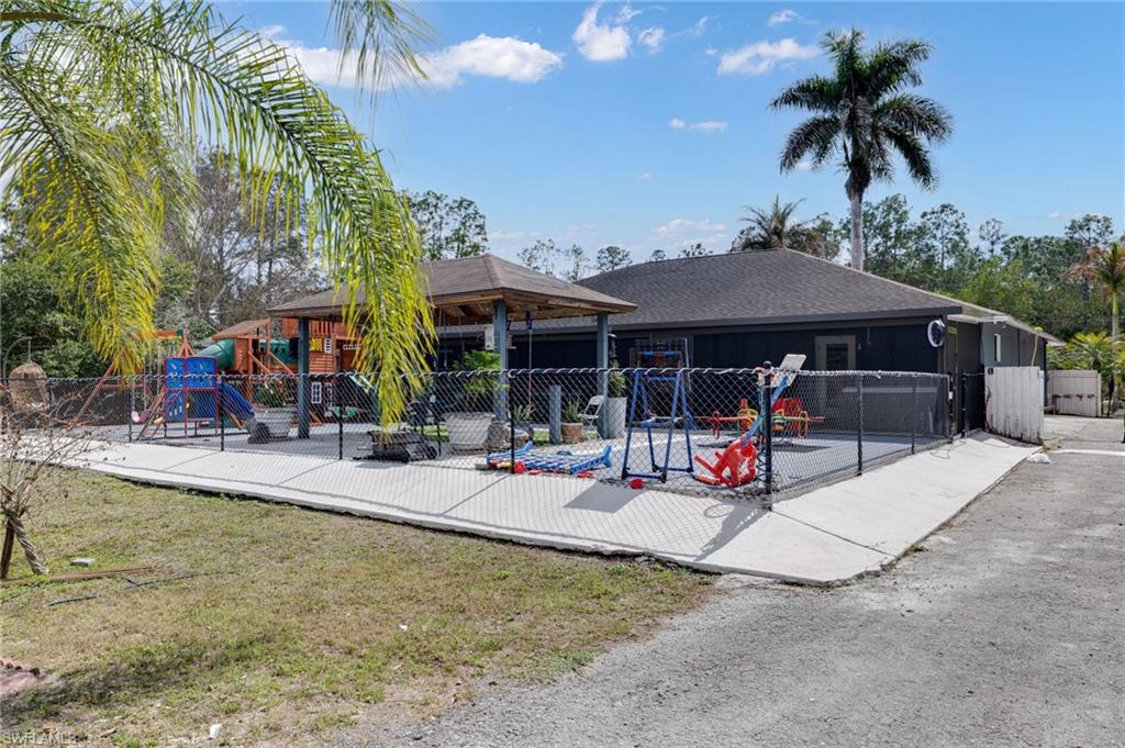 GOLDEN GATE ESTATES - Residential