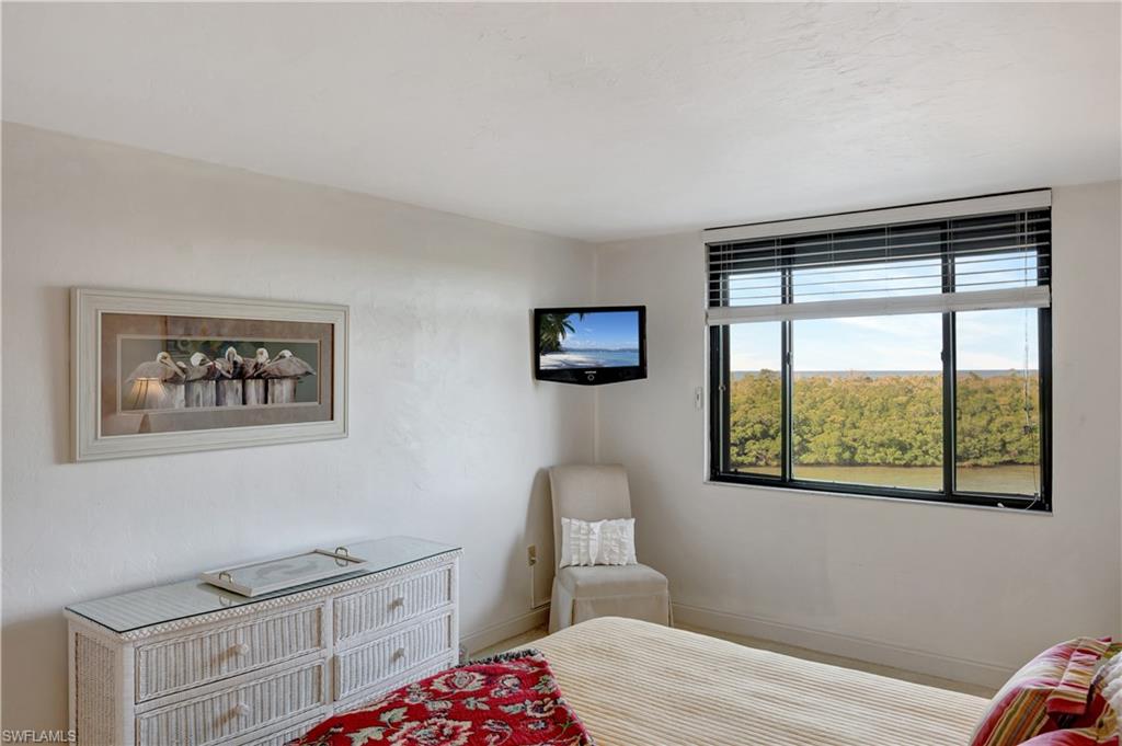 VANDERBILT SURF COLONY - Residential