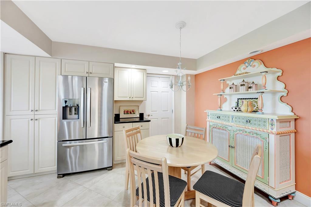 VANDERBILT SURF COLONY - Residential