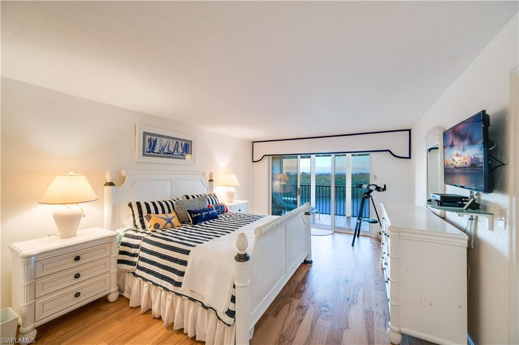 VANDERBILT SURF COLONY - Residential