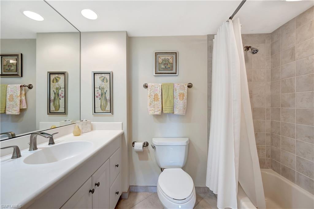 VANDERBILT SURF COLONY - Residential