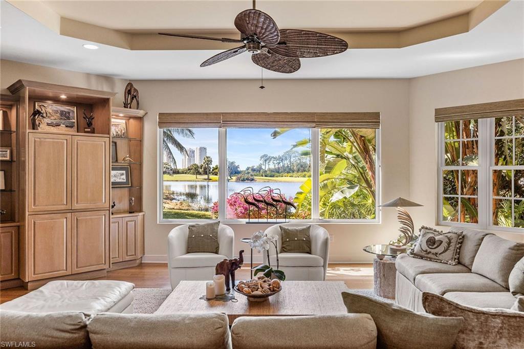 PELICAN LANDING - Residential