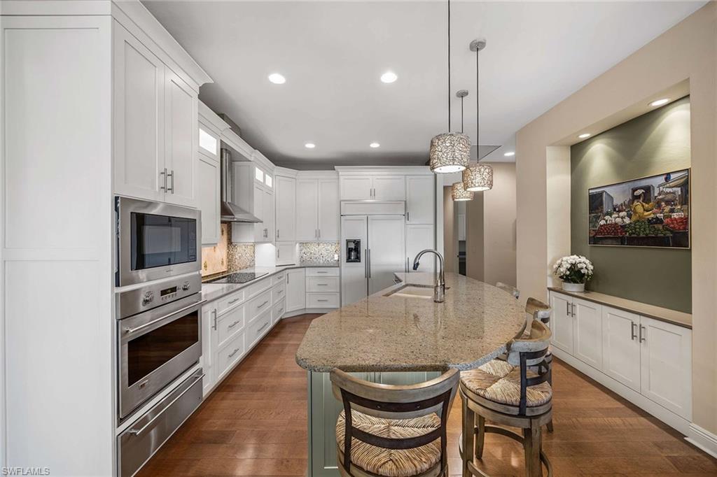 PELICAN LANDING - Residential