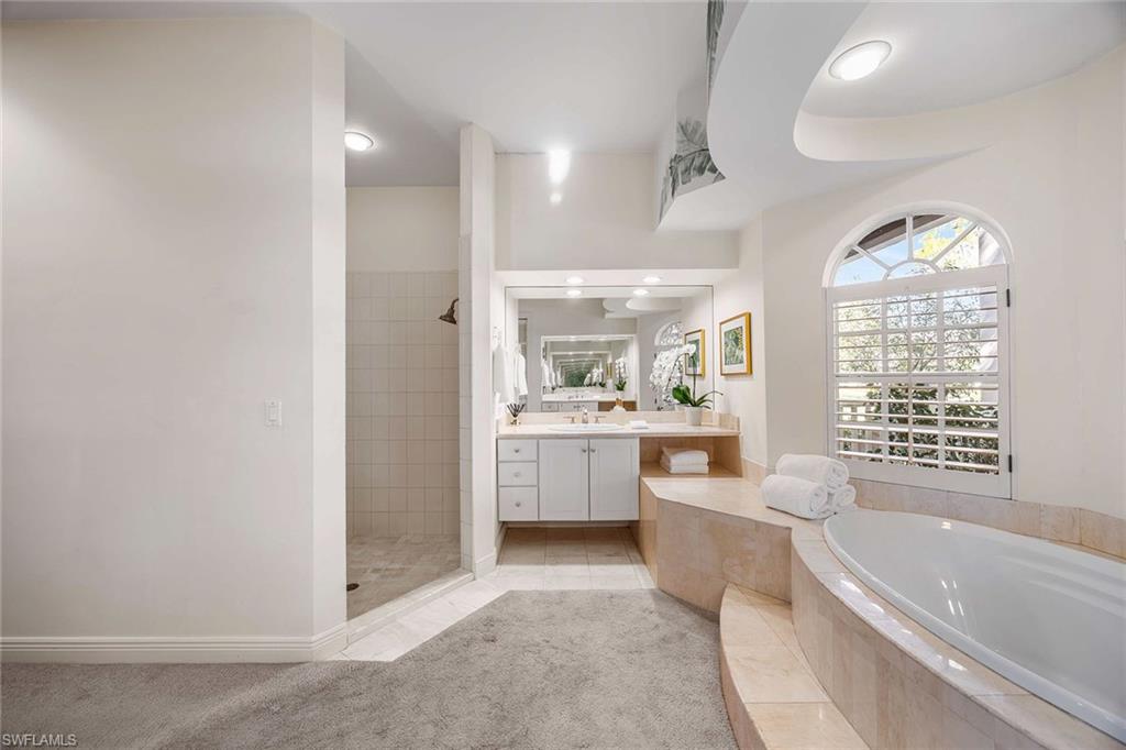 PELICAN LANDING - Residential