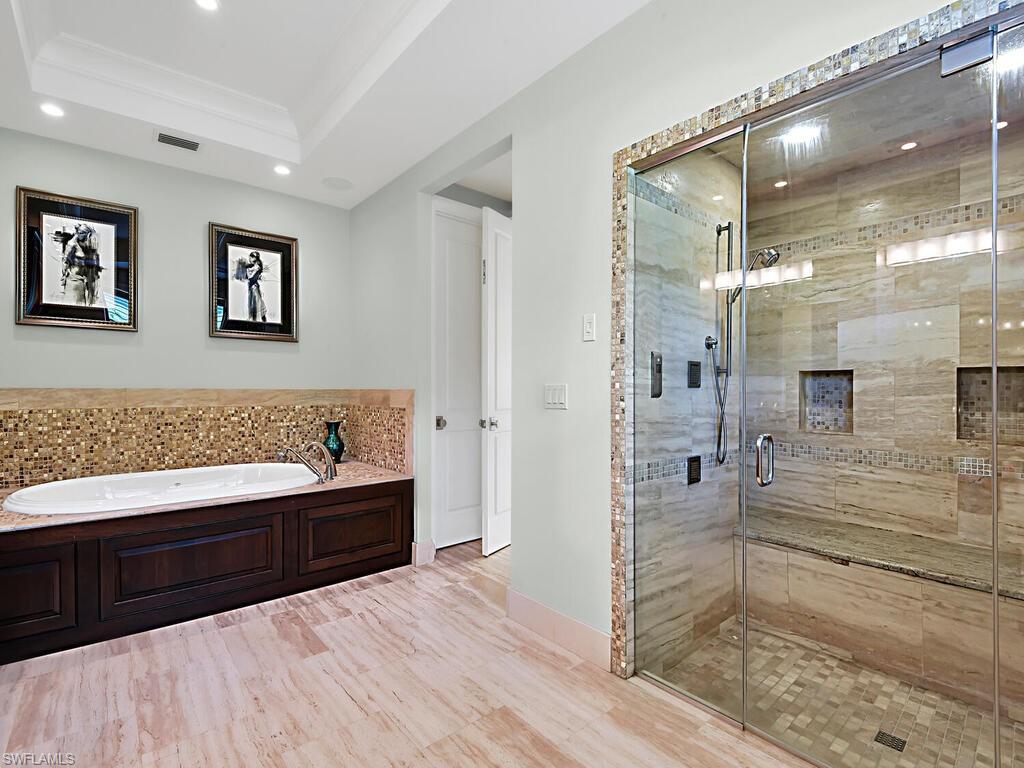 GOLDEN SHORES - Residential