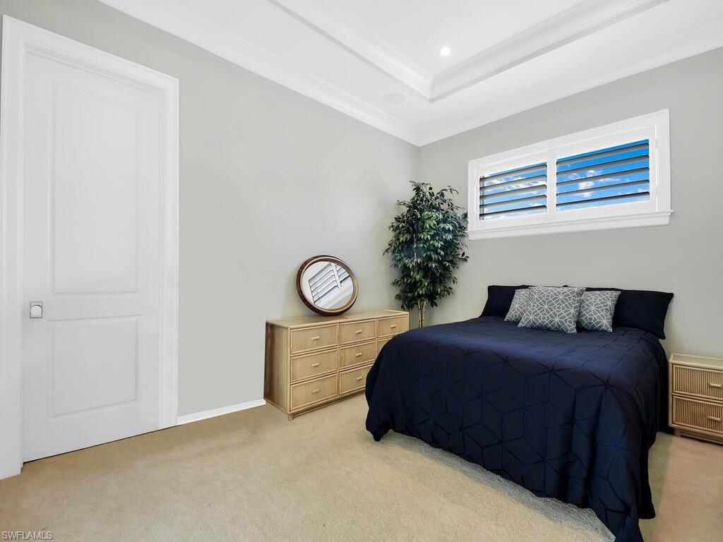 GOLDEN SHORES - Residential